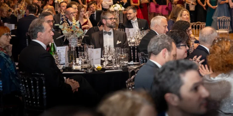 Glitzer & Glamour Ballkarten mit Sitzplatz